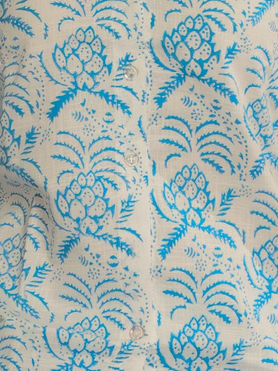 Organic cotton block-printed shorts with artisanal patterns, lightweight and breathable—designed for comfort and sustainable style.